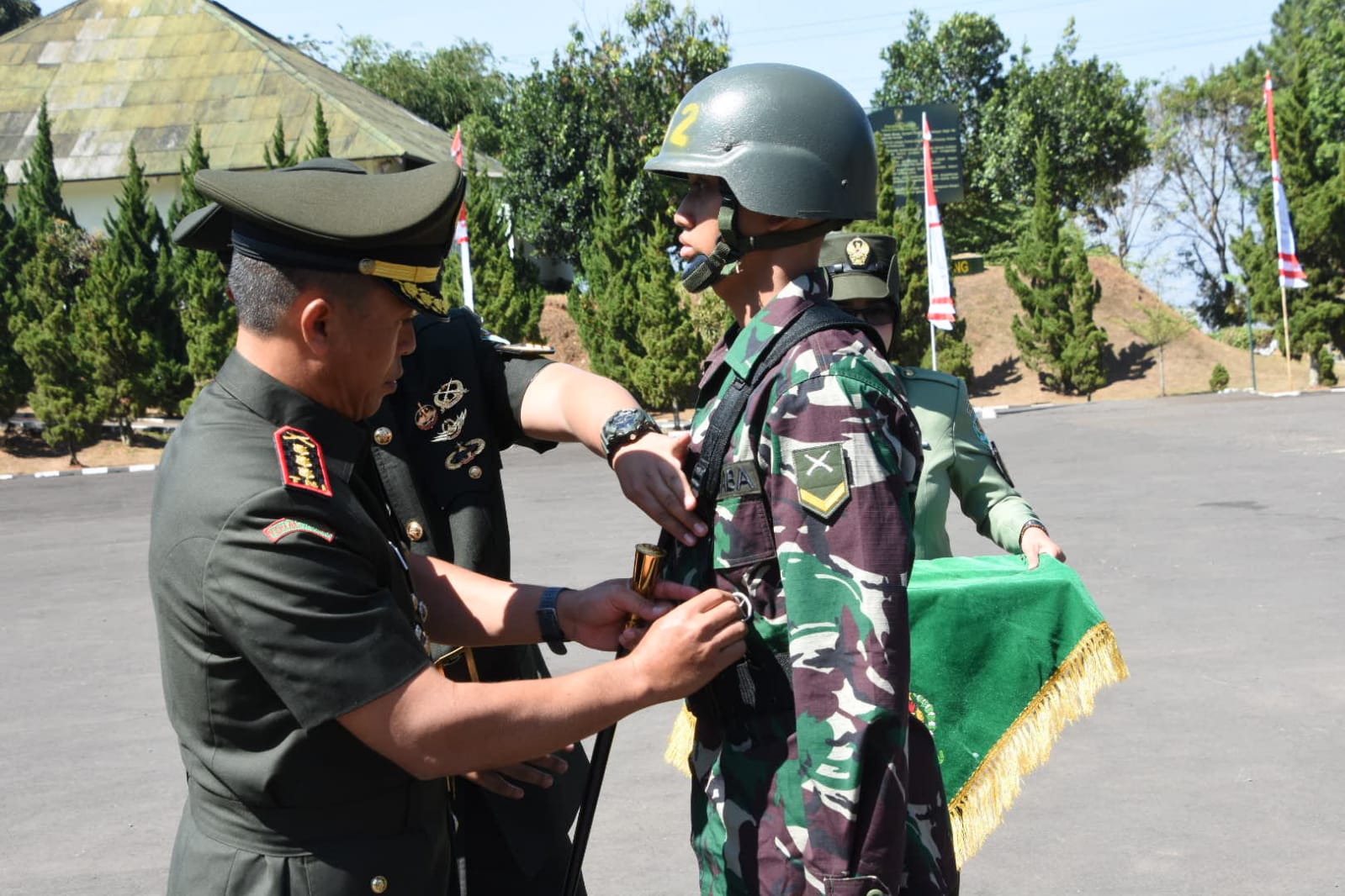 Pelantikan Sersan Dua Baru, Secaba Rindam III/Siliwangi Luluskan Lebih Dari 300 Prajurit